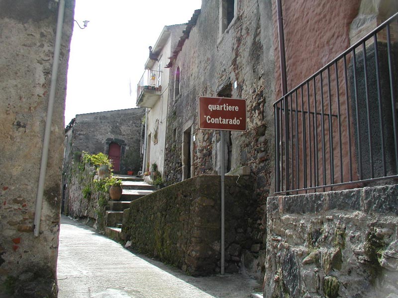 Francavilla di Sicilia, Bezirk Contarato