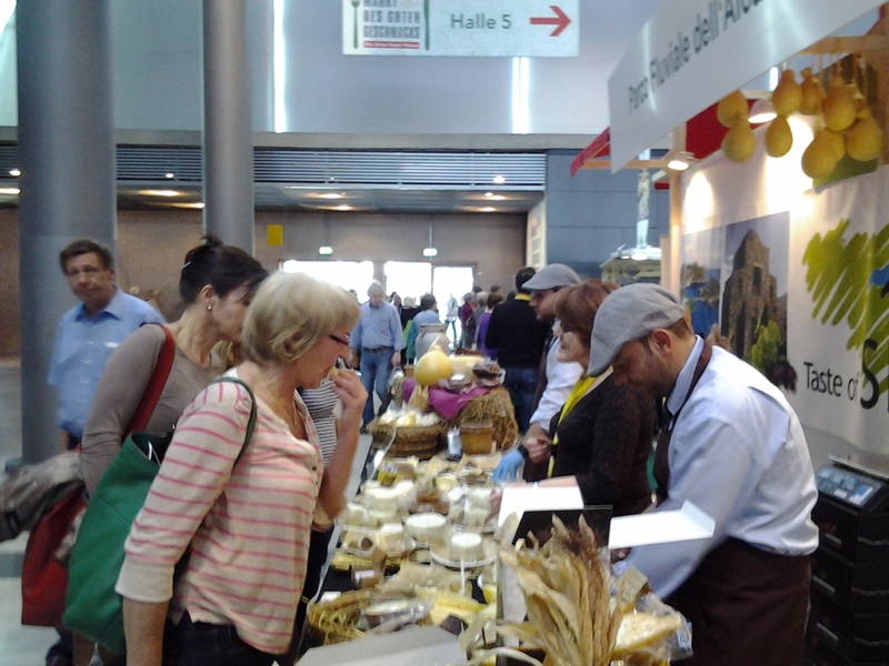 Slow Food Stoccarda 2014 - Stand, formaggi